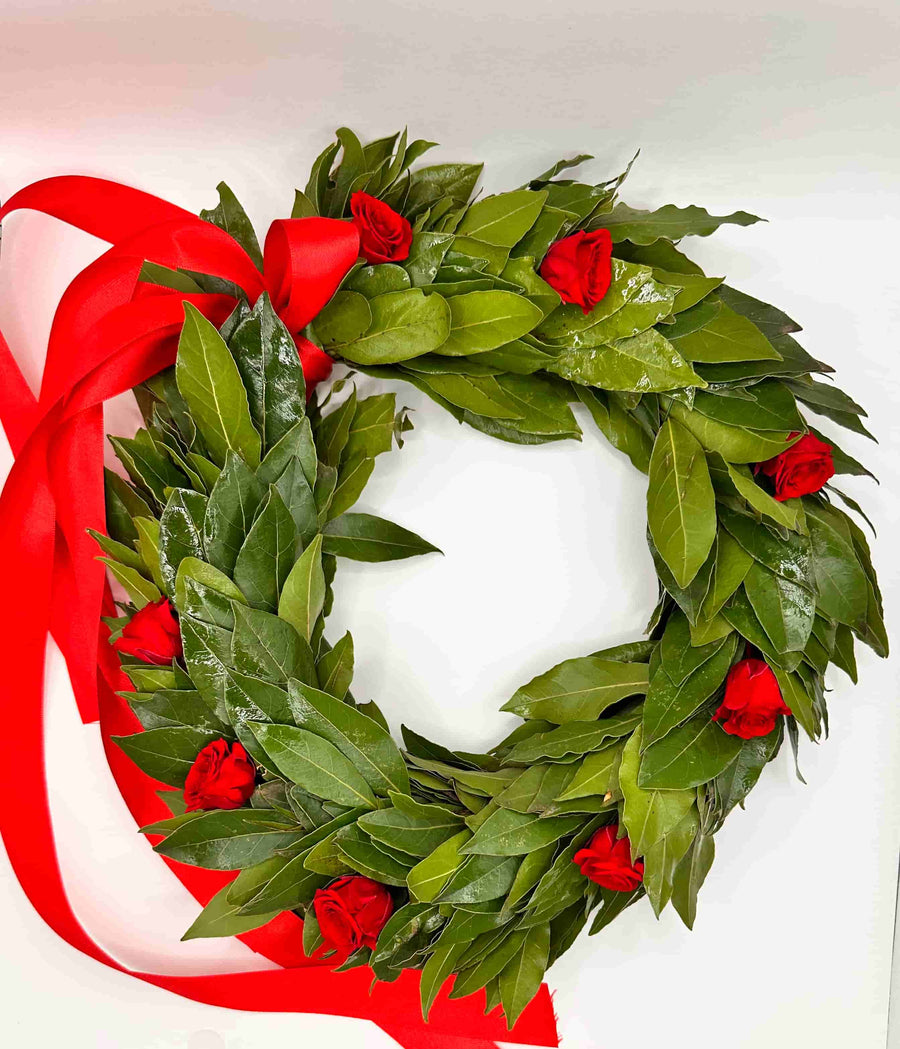 Corona d’alloro per laurea con rose stabilizzate